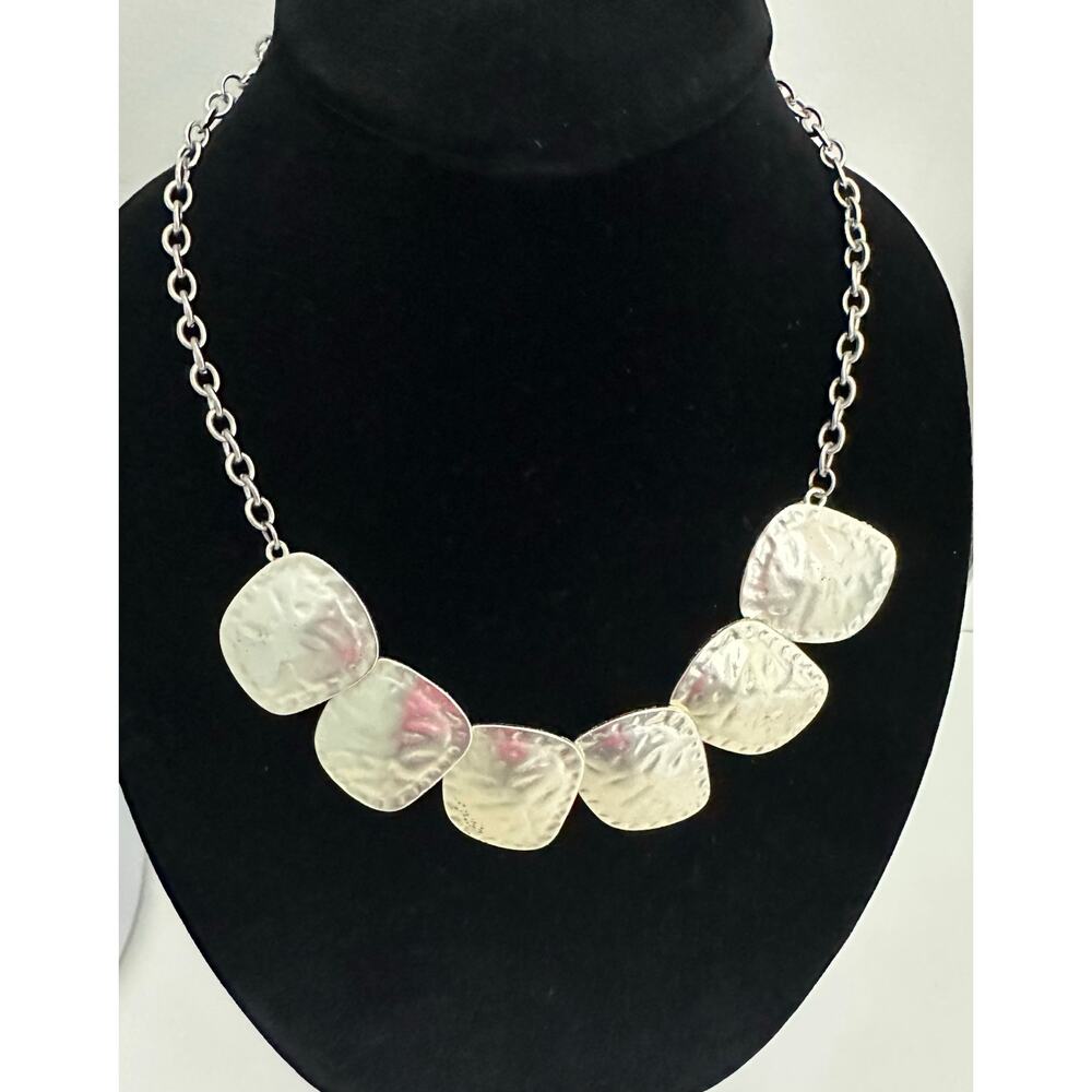 Cookie Lee Vintage Silver Tone Hammered Style Statement Necklace